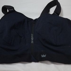 Shefit sports bra size 5 luxe new